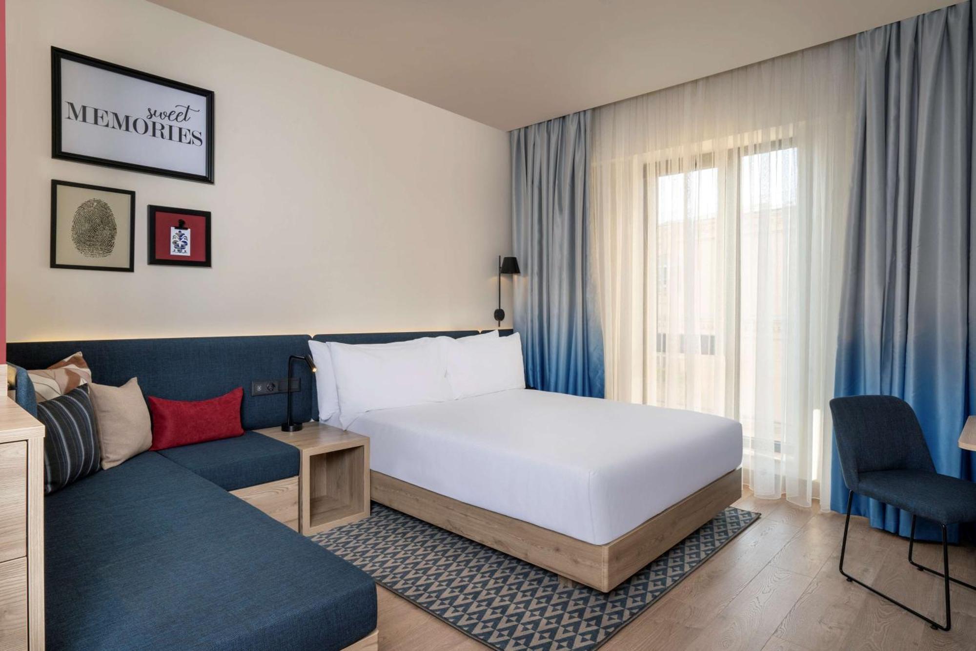 Hampton By Hilton Tashkent Hotel Bagian luar foto
